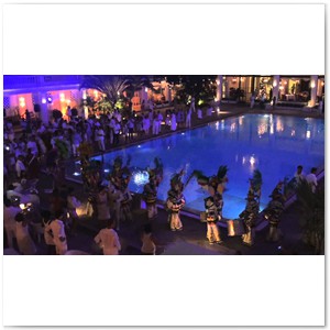 REVEILLON